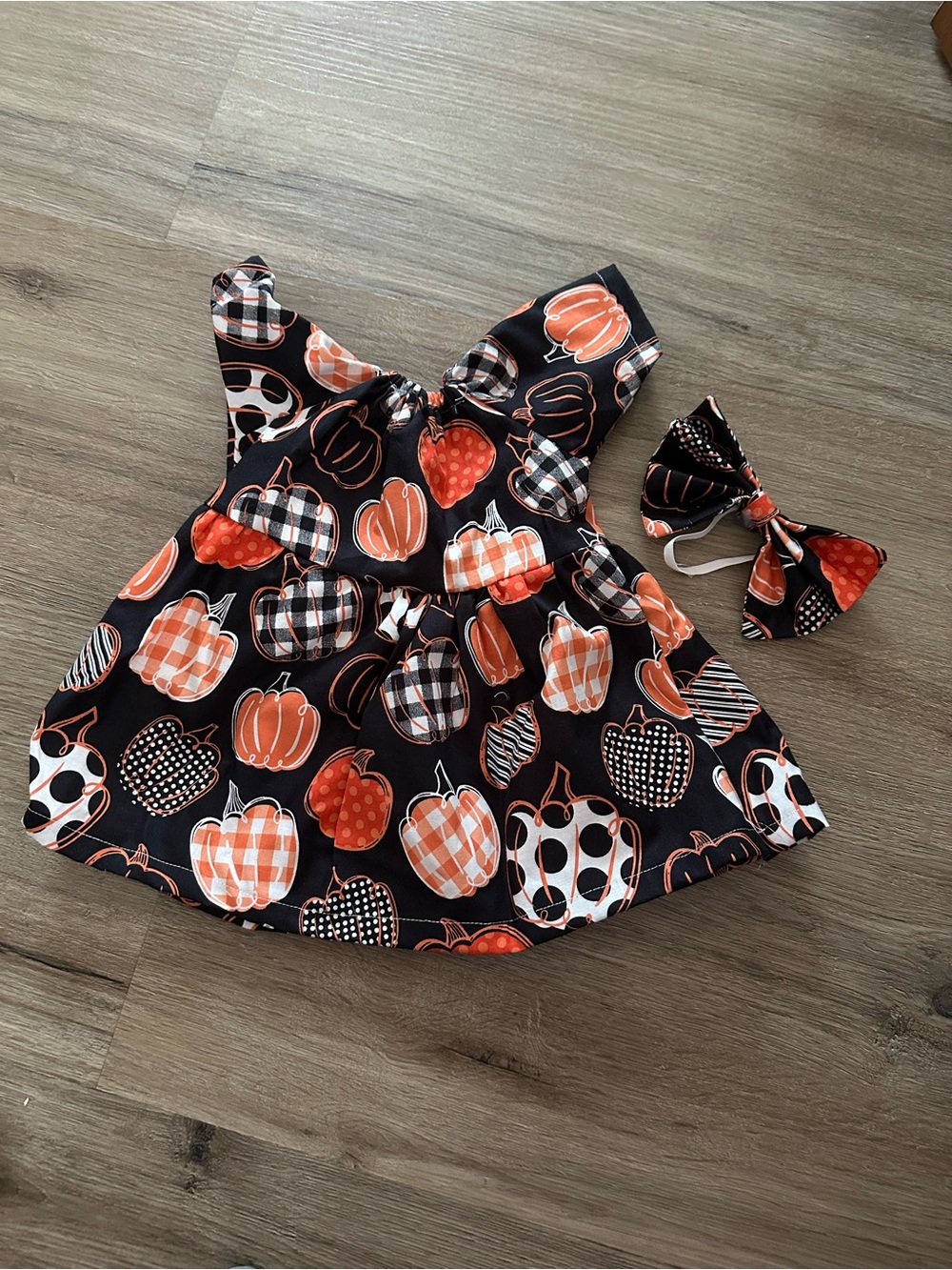 Porch Goose  Black & Orange Pumpkin Dress Costume with Bow